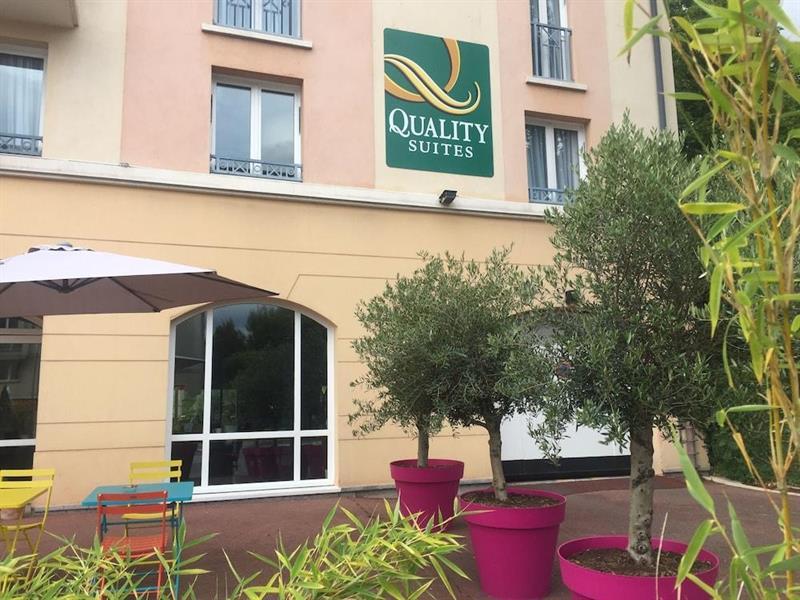 Hotel Quality Suites Maisons-Laffitte Paris Ouest Buitenkant foto